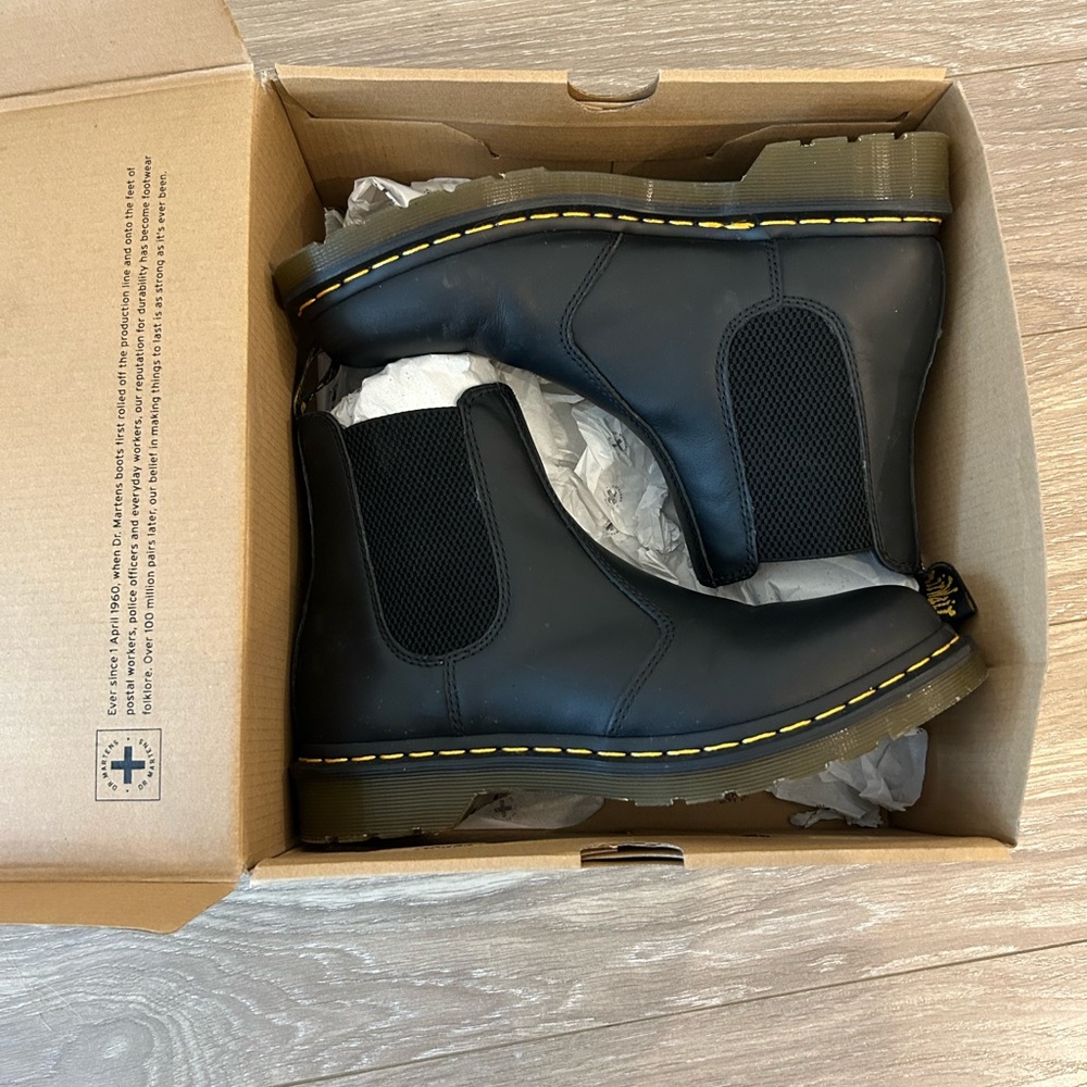 Dr. Martens Chelsea boots